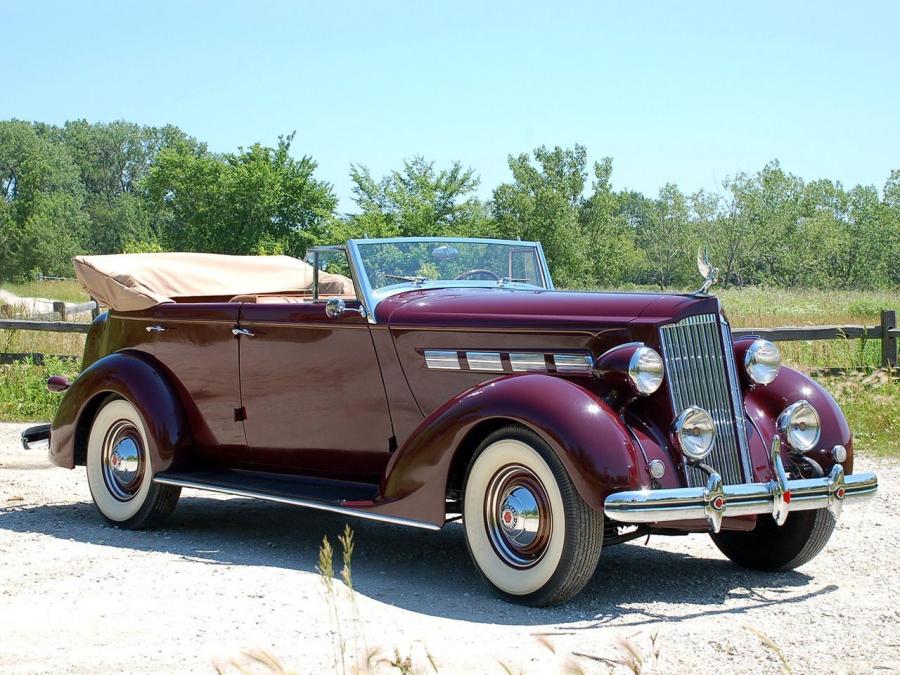  Packard 120 Convertible Sedan 1937 года  (фото 1 из 4)